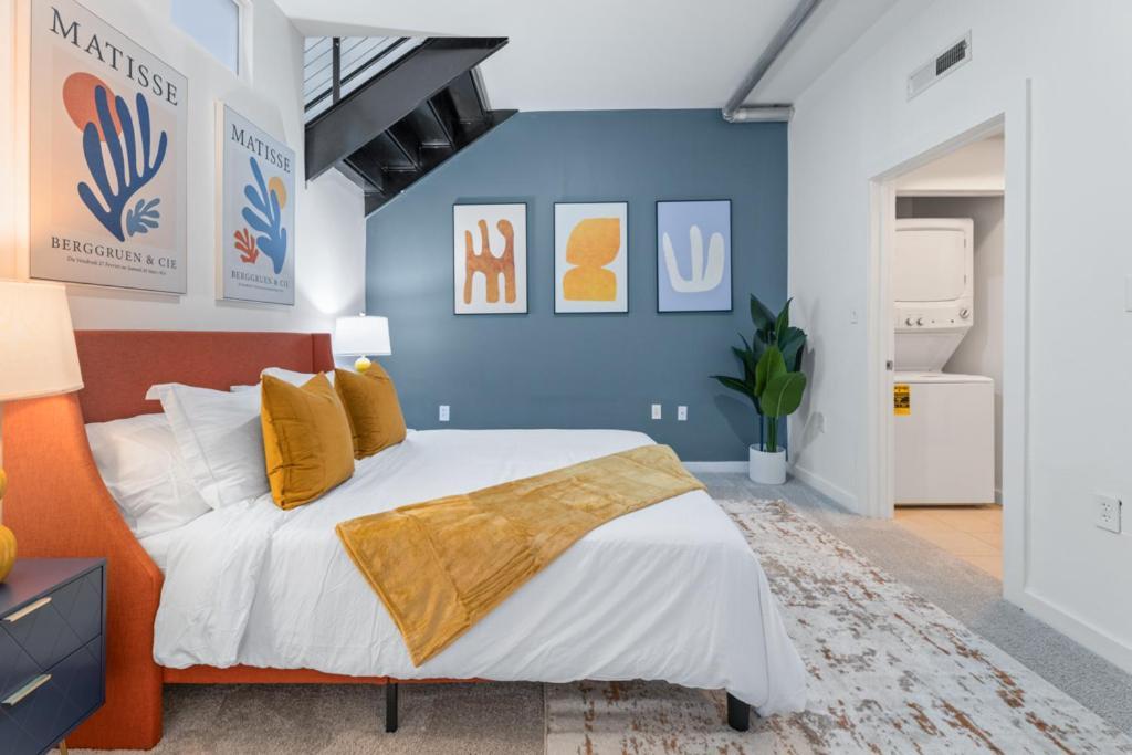 Spacious 2 Bed 2 Ensuite Bath Loft In Atlantic Station Atlanta